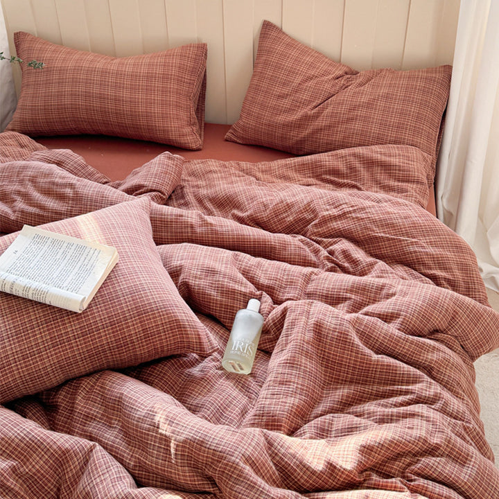 Bedding set made of cotton gauze with fine check pattern and washed vintage finish