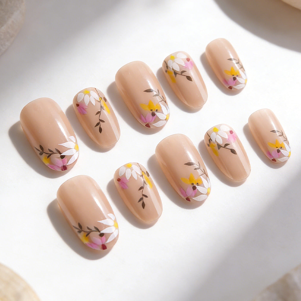 Floral Decorative Press-On Nail Set Stornfield