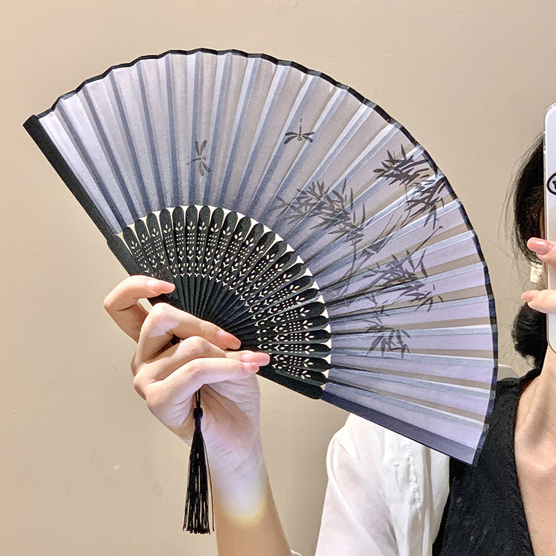 Hand fan with floral design Stornfield