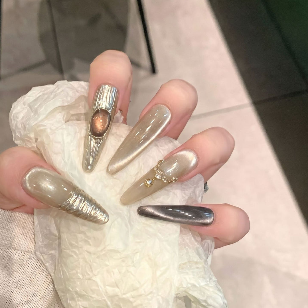 Elegant Stiletto Nail Set Stornfield
