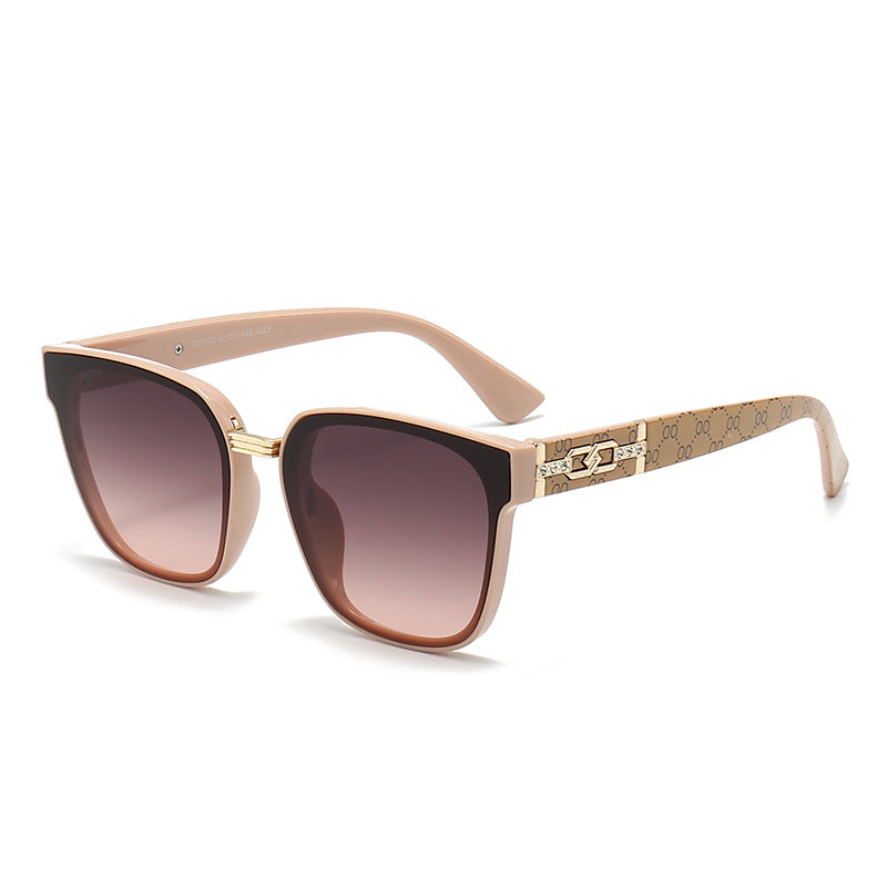 Women's Designer Sunglasses with Luxurious Frame and Trendy Jewelry Detail Stornfield