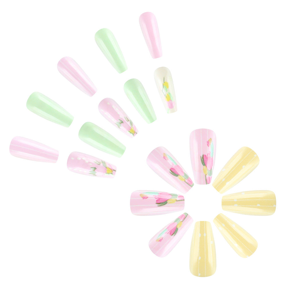 Floral Themed Nail Art Stornfield