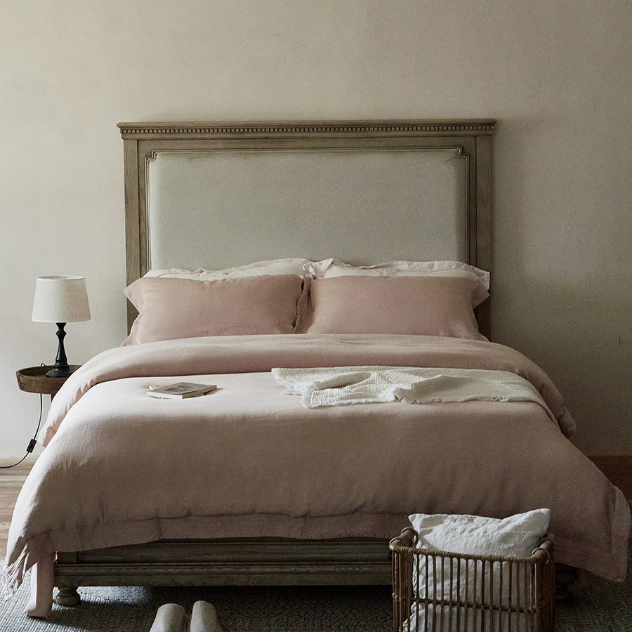 Luxury linen bedding set with duvet cover and pillowcases