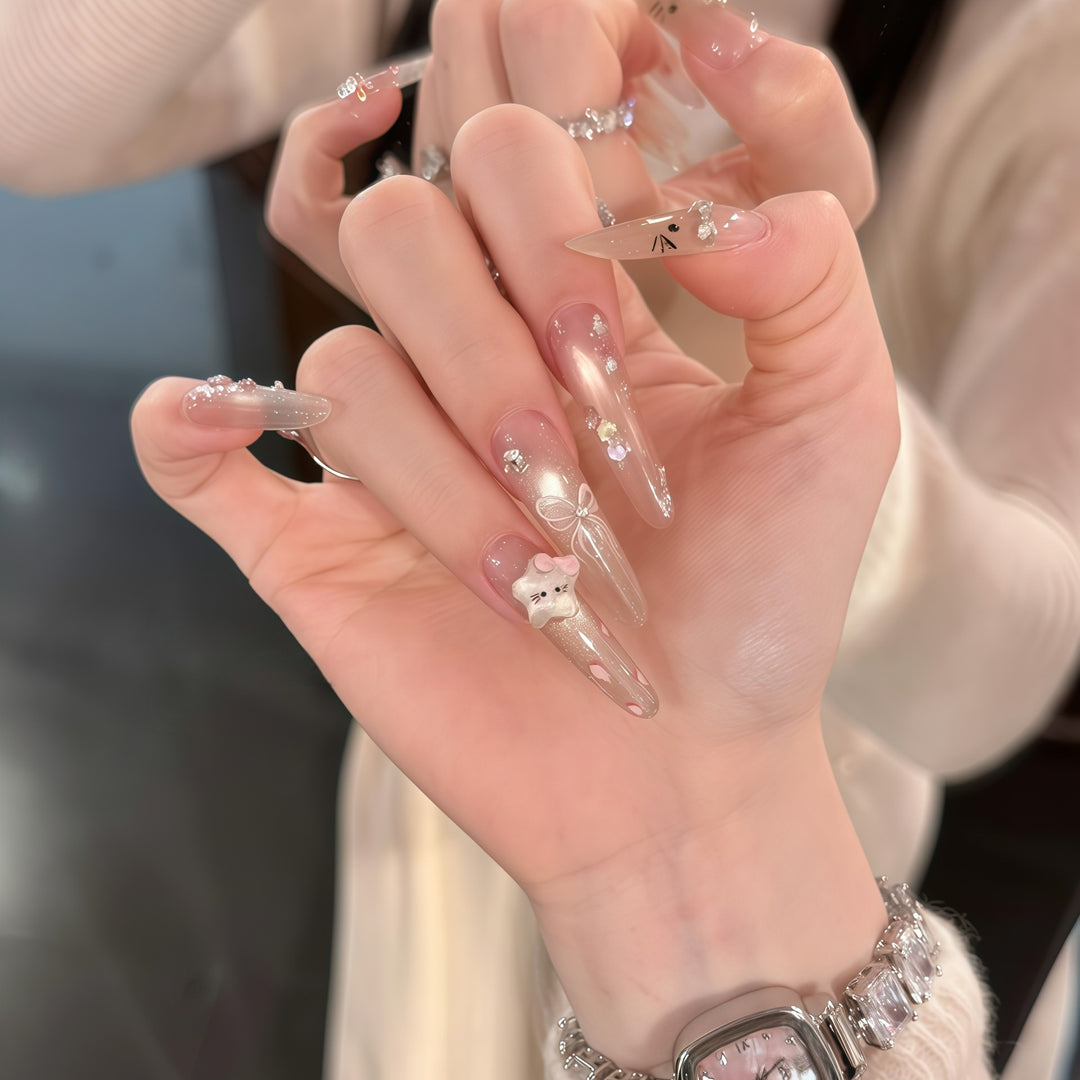Artificial nails with Playful-Elegant Design Stornfield