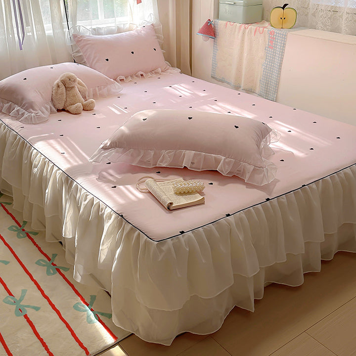 Ruffled Polka Dot Bedspread Set