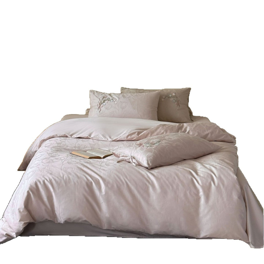 Luxurious satin bedding set with floral jacquard texture and fine floral embroidery