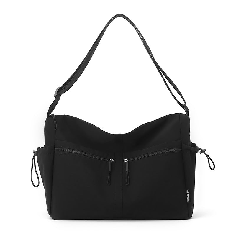 Spacious Multi-Pocket Weekend Bag Stornfield