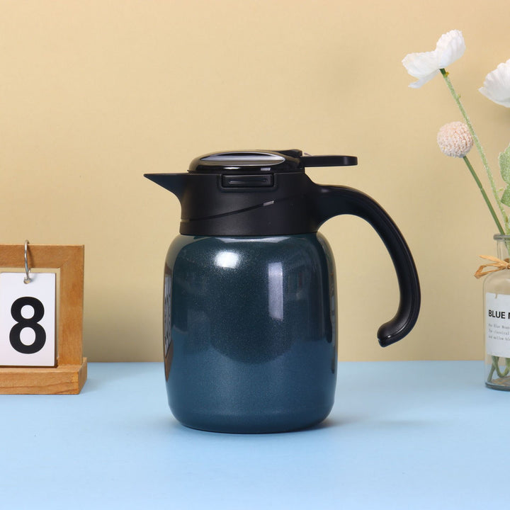 Ladies thermal carafe with practical spout and double-walled technology Stornfield