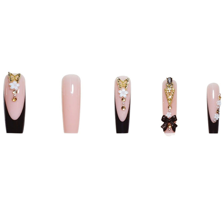Luxurious 3D Floral Press-On Nail Art Stornfield