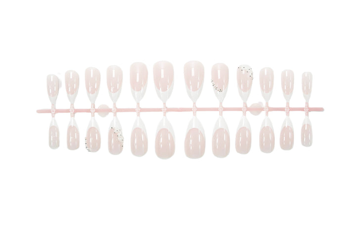 Artificial nail set with romantic flower and glitter embellishments Stornfield