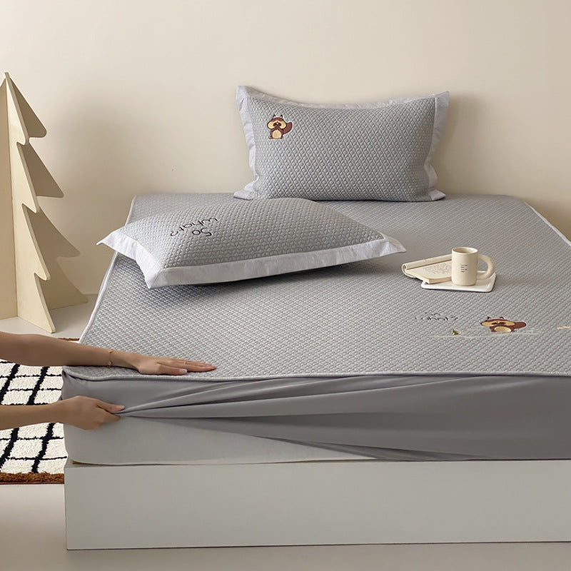 Quilted Mattress Protector Set