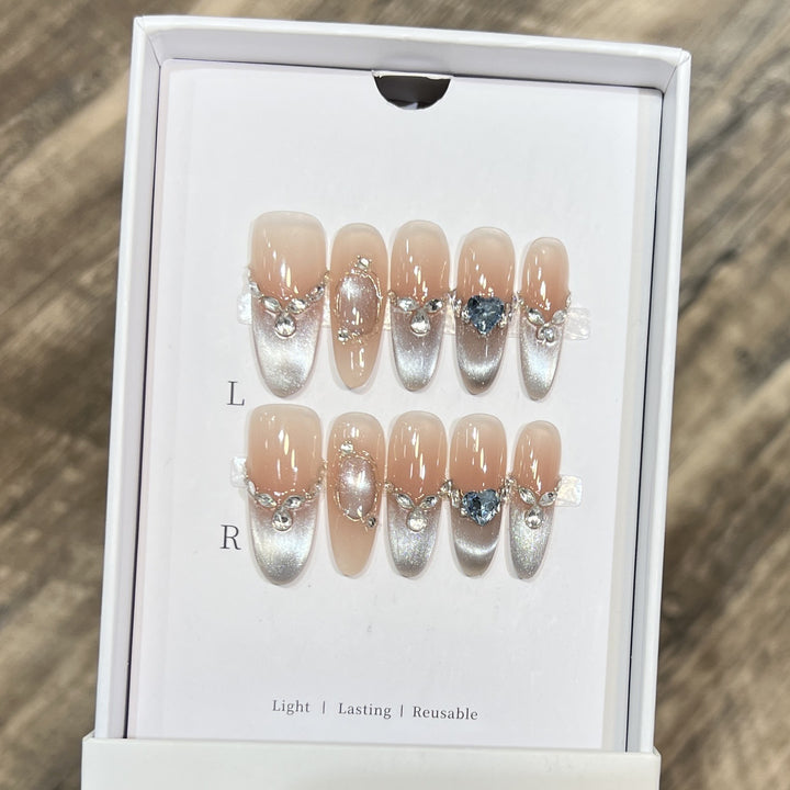 Glamorous Starry Press-On Nail Art