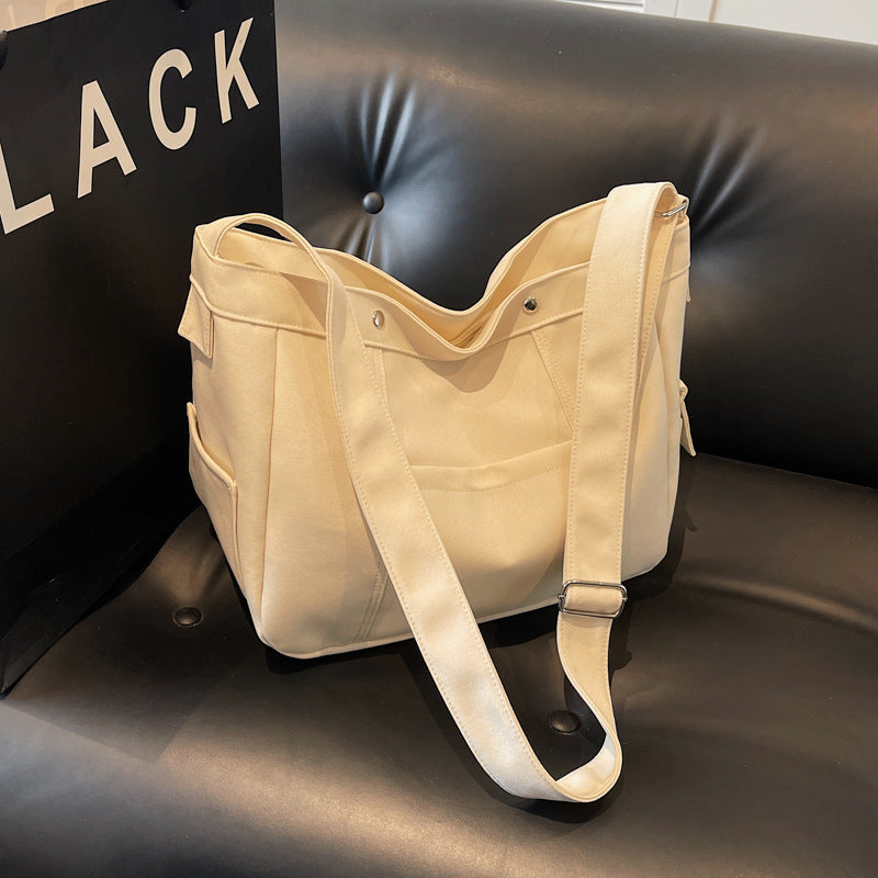 Stylish Leather Hobo Stornfield