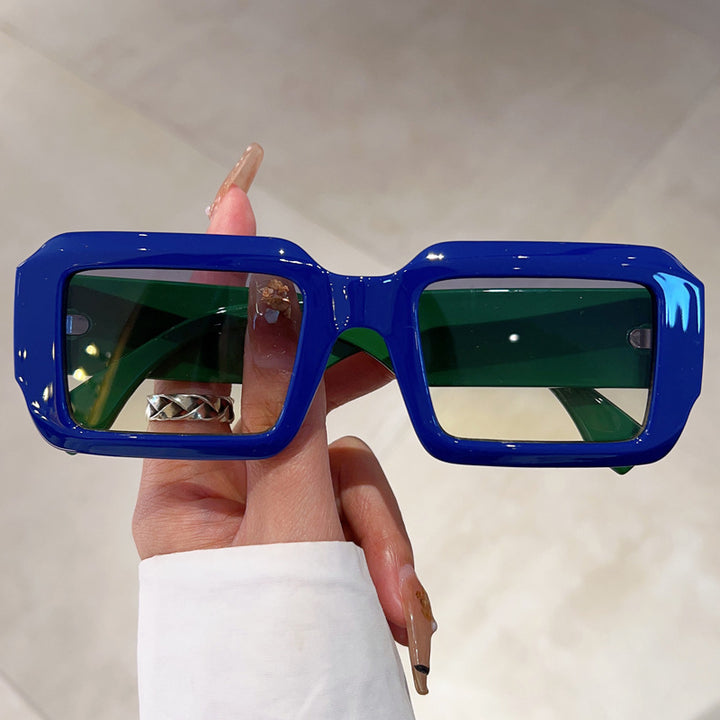 Ladies oversized square sunglasses with modern plastic frame Stornfield