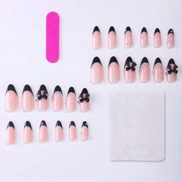 Artificial Nail Set with Elegant Black Accents Stornfield