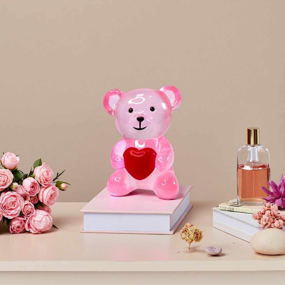 Decorative bear figure with heart Stornfield