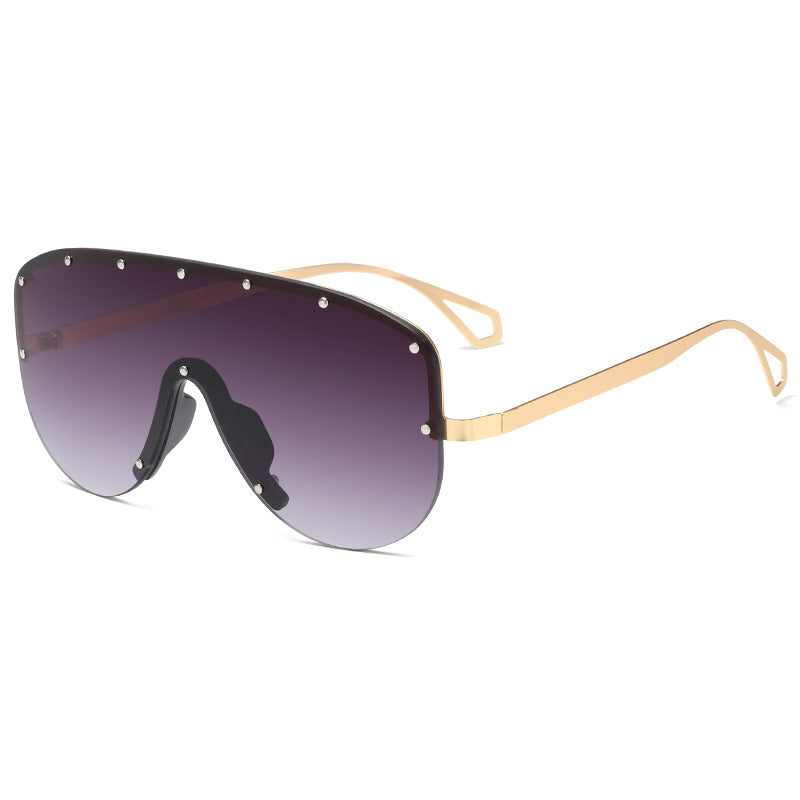 Women's Oversized Sunglasses with Modern Frame Stornfield
