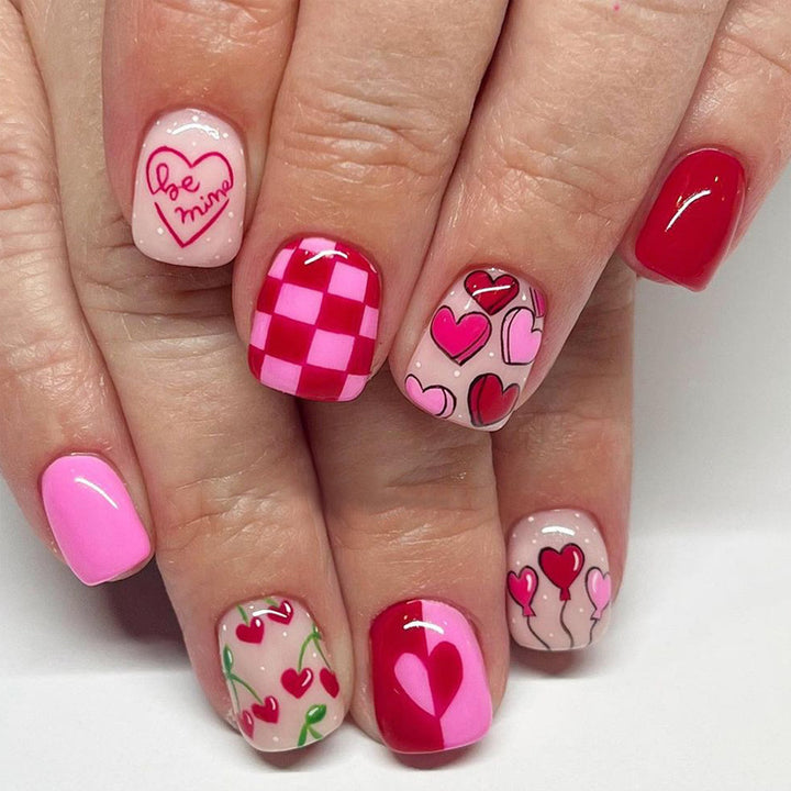 Artistic Love-Themed Press-On Nail Art Set Stornfield