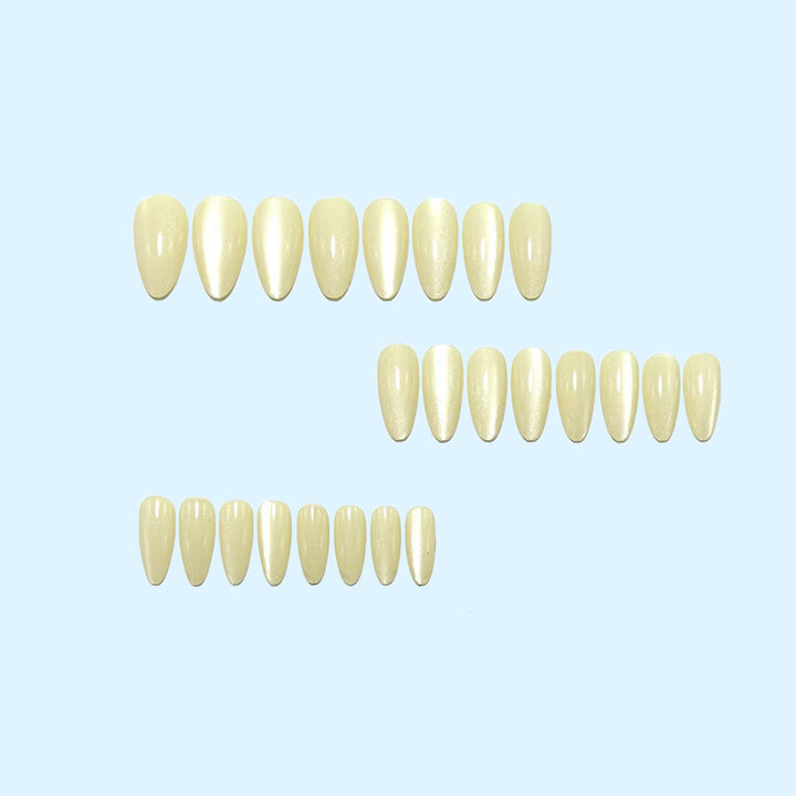 Shiny and Luxurious Artificial Nails Stornfield