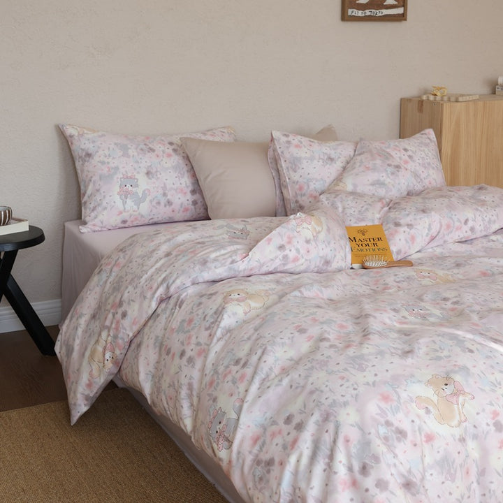 Playful cotton percale bedding set with watercolor dog illustrations