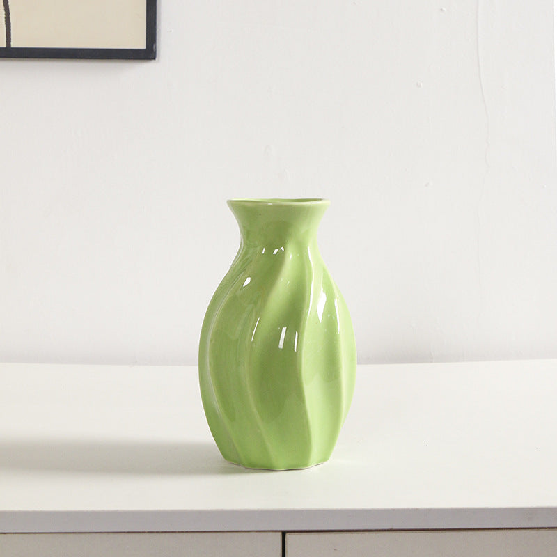 Artistic Swirling Ceramic Flower Vase Stornfeild