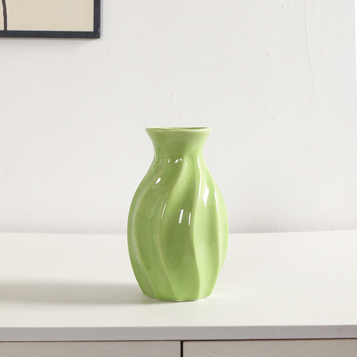 Artistic Swirling Ceramic Flower Vase Stornfeild