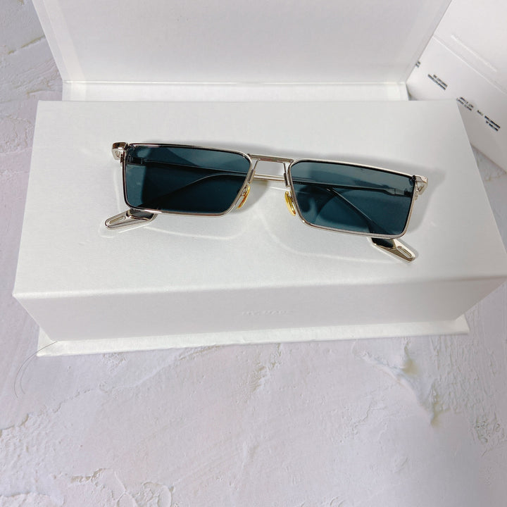Fashionable sunglasses with rectangular metal frame Stornfield