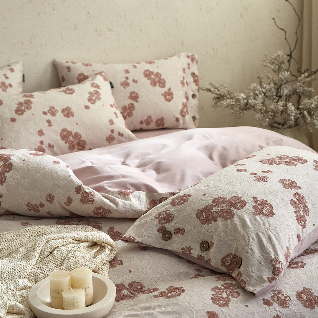 Floral cotton blend bedding set with button closure and reversible function