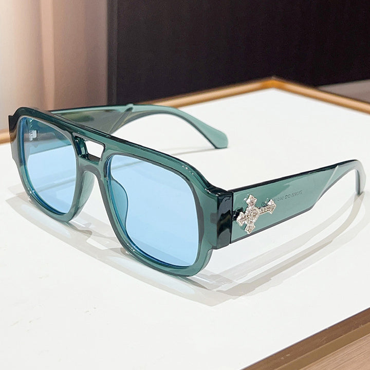 Statement Geometric Shield Sunglasses with Decorative Accent Stornfield
