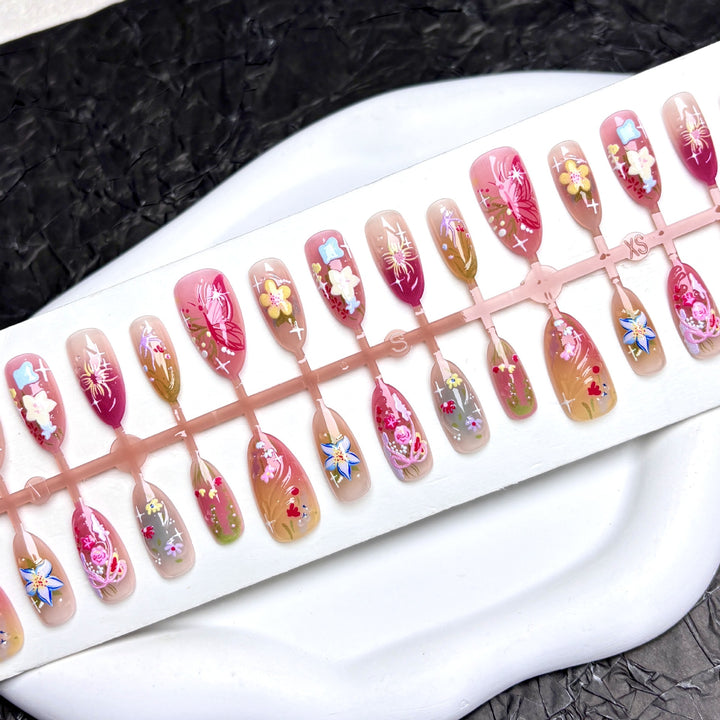 Artistic Floral Press-On Nail Set