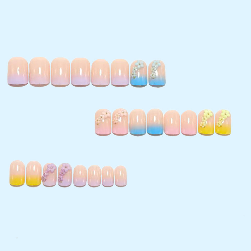 Artificial Nails in Stylish Flower Design Stornfield