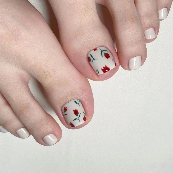 Floral Patterned Pedicure Nail Art