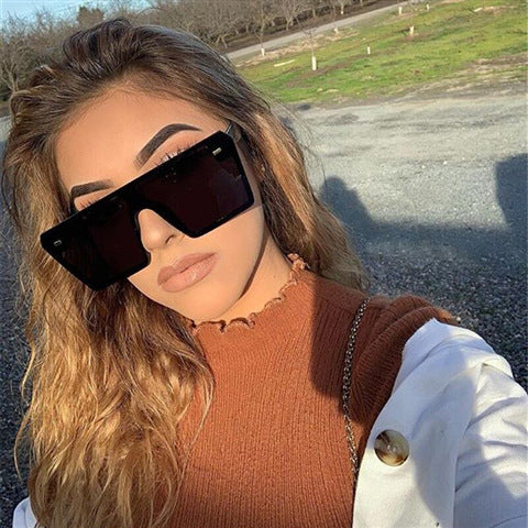 Women’s Fashion Rectangular Sunglasses in Urban Design Stornfield