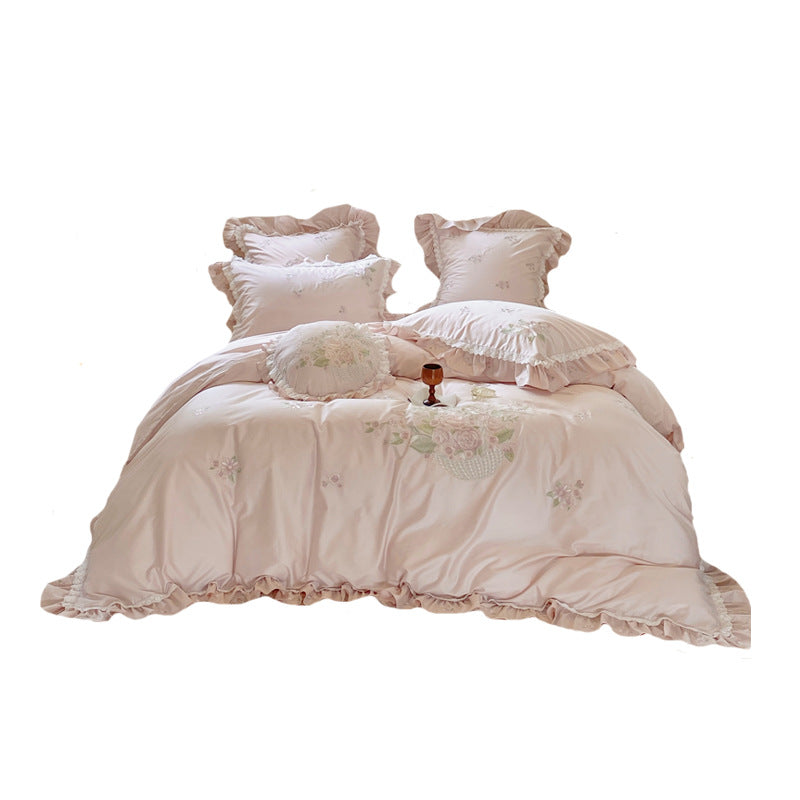 Romantic floral bedding set with lace and ruffles