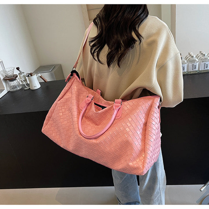 Elegant and Structured Travel Bag Stornfield