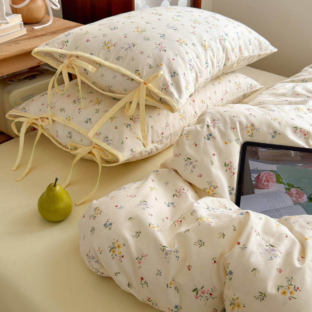 Floral Tie-Closure Cotton-Blend Duvet Cover Set with Ruffled Edge Pillow Shams