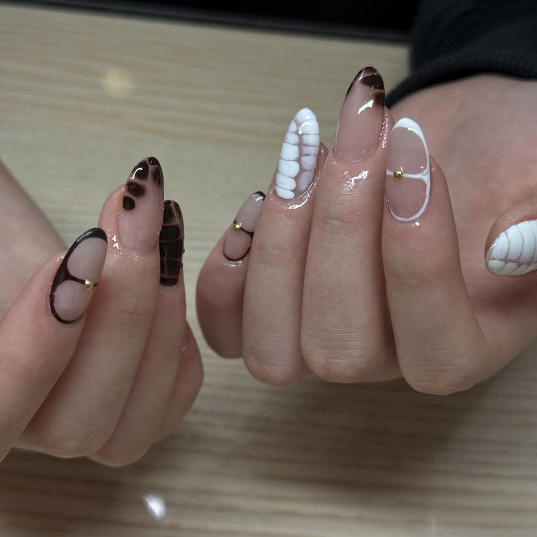 Creative Press-On Nail Art Set