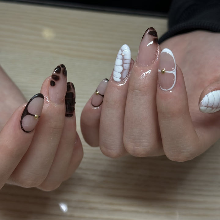 Creative Press-On Nail Art Set