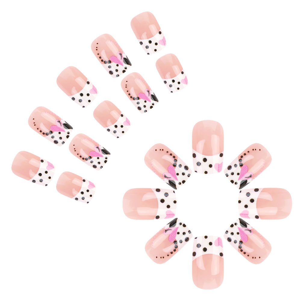 Decorative Heart-Patterned Press-On Nails Stornfield
