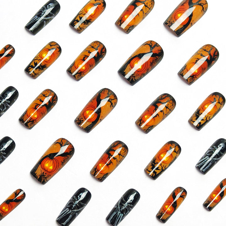 Artificial nails with Halloween design Stornfield