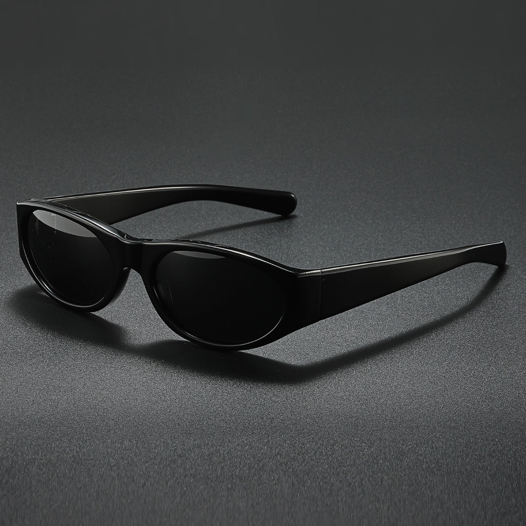 Ladies elegant fashionable sunglasses with lightweight frame Stornfield