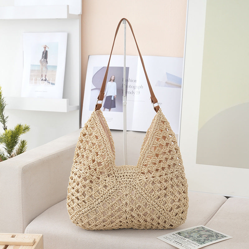 Handmade shoulder bag made from natural materials Stornfield