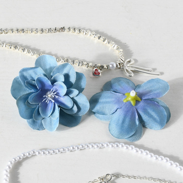 Elegant Floral Hair Clips