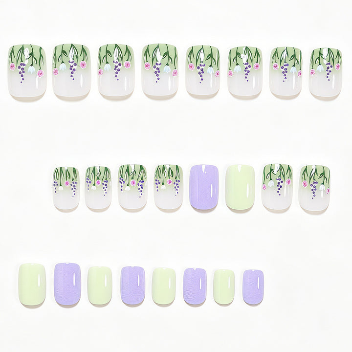 Floral Themed Press-On Nail Art Stornfield