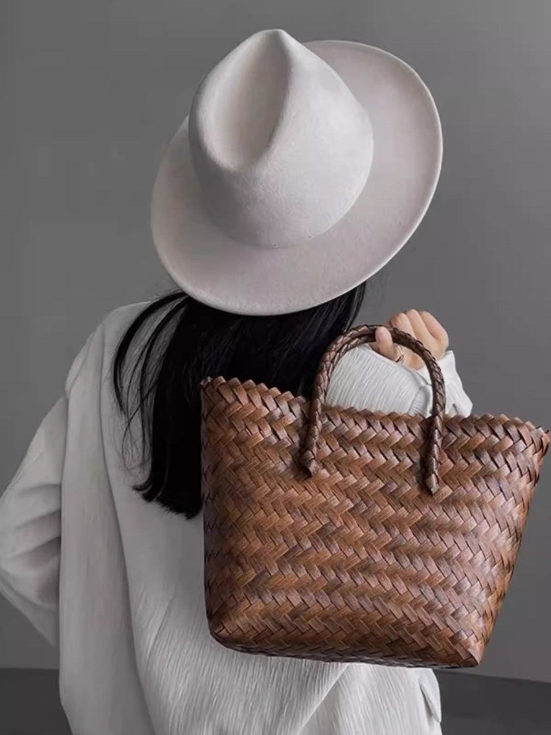 Handbag Made of Woven Bast Stornfield