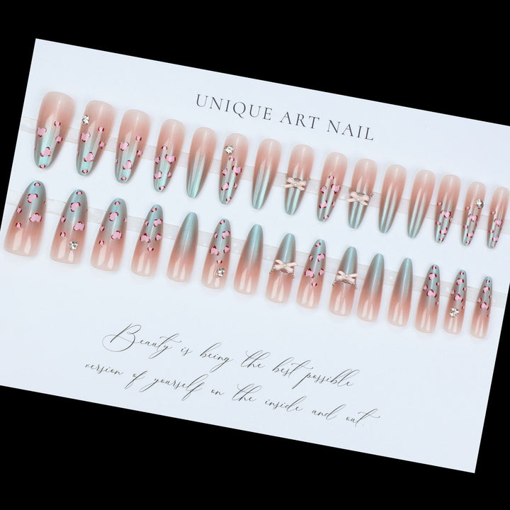 Artistic Decorative Press-On Nail Tips Stornfield