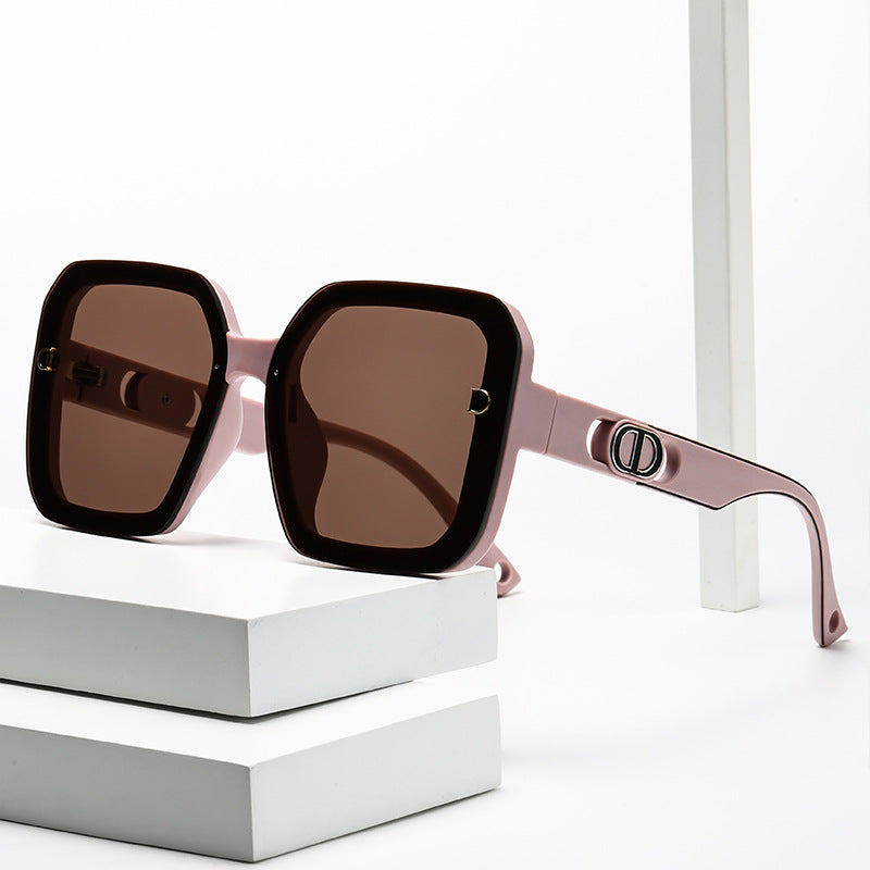 Women's fashionable sunglasses in elegant oversized design Stornfield