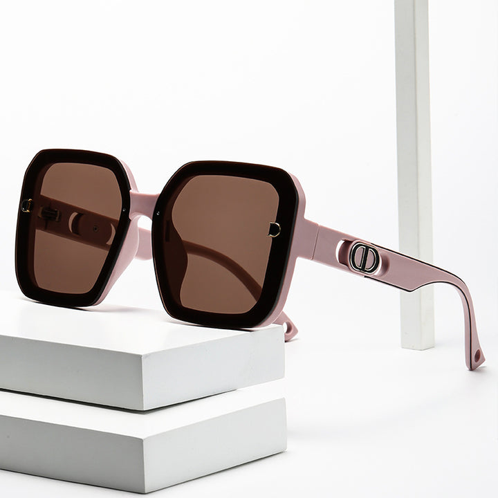 Women's fashionable sunglasses in elegant oversized design Stornfield