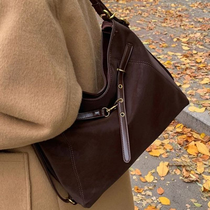 Modern Chic Shoulder Bag Stornfield