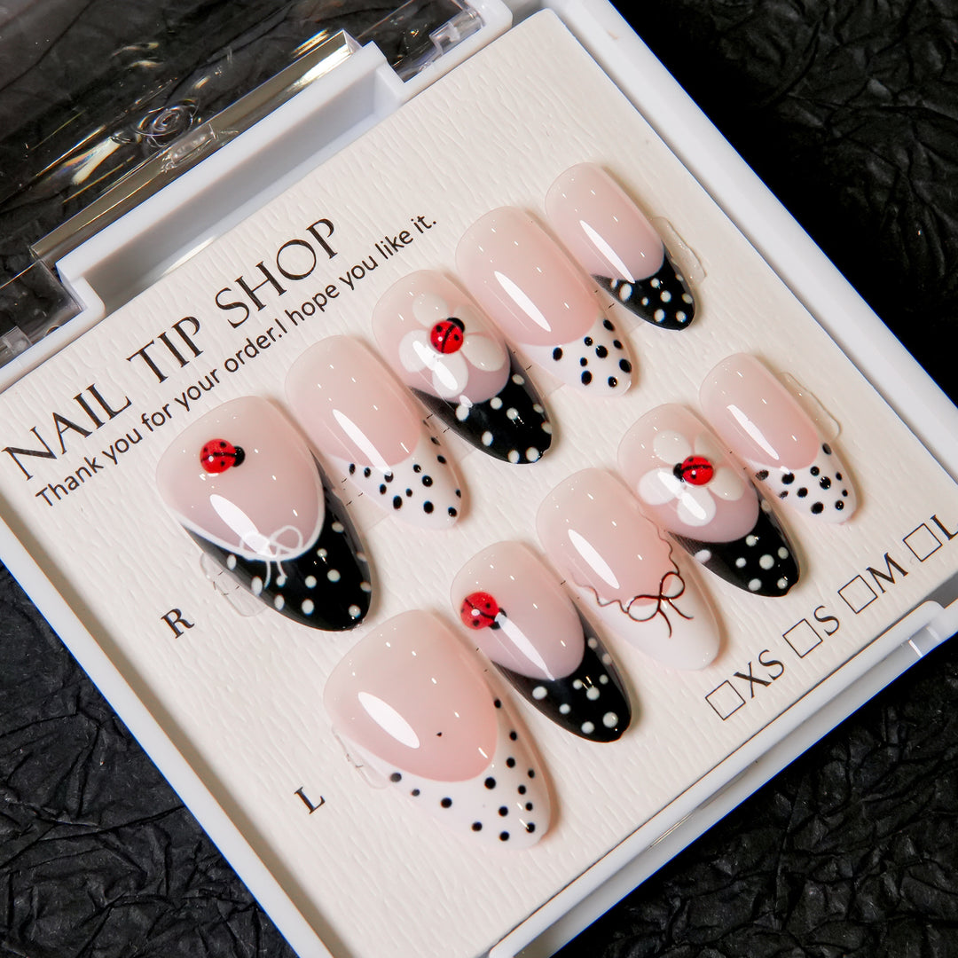 Artistic and Decorative Press-On Nail Tips